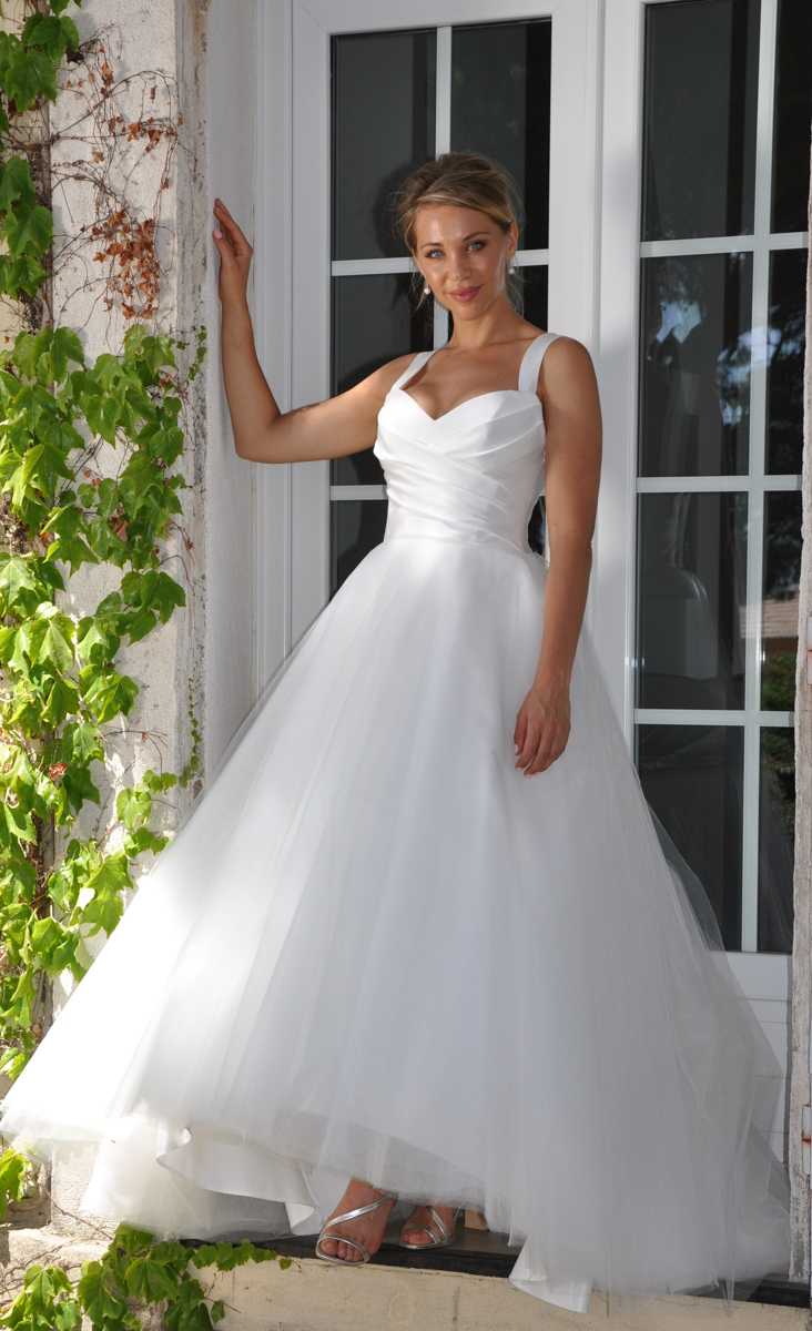 Robe de mariée simple 