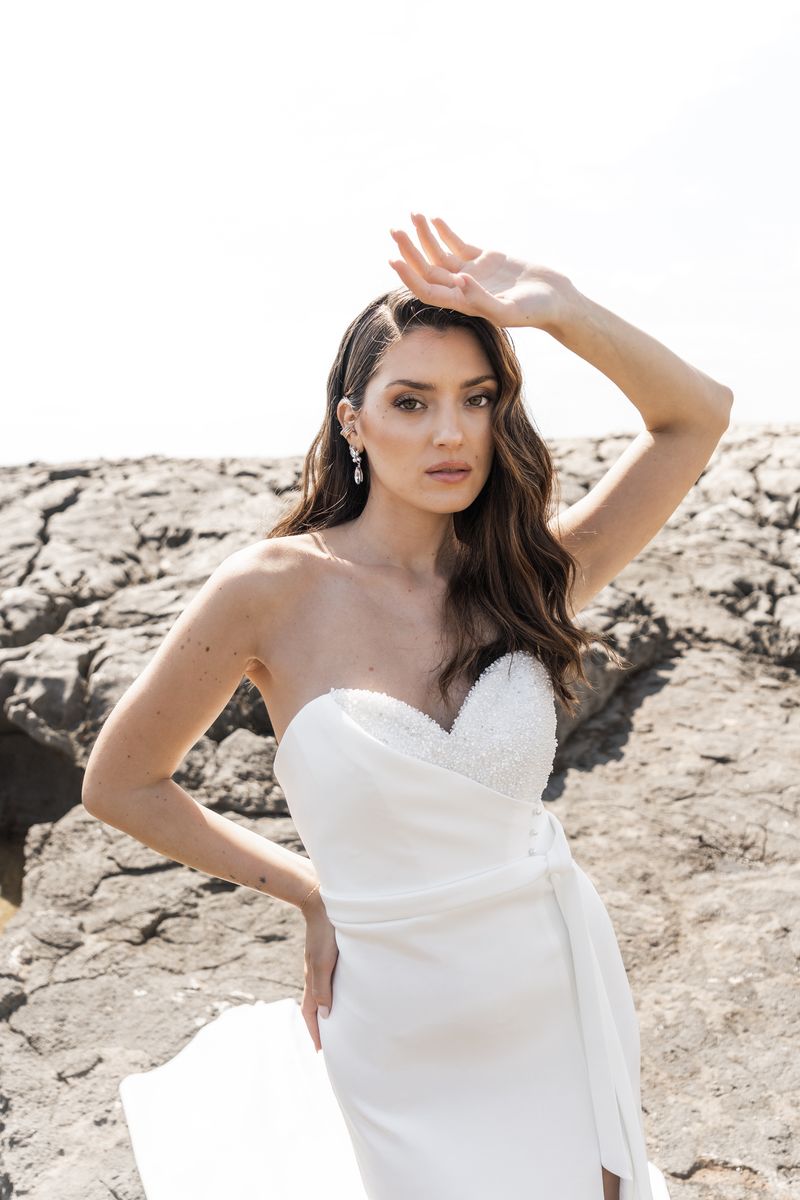Manteau et robe de mariée originale