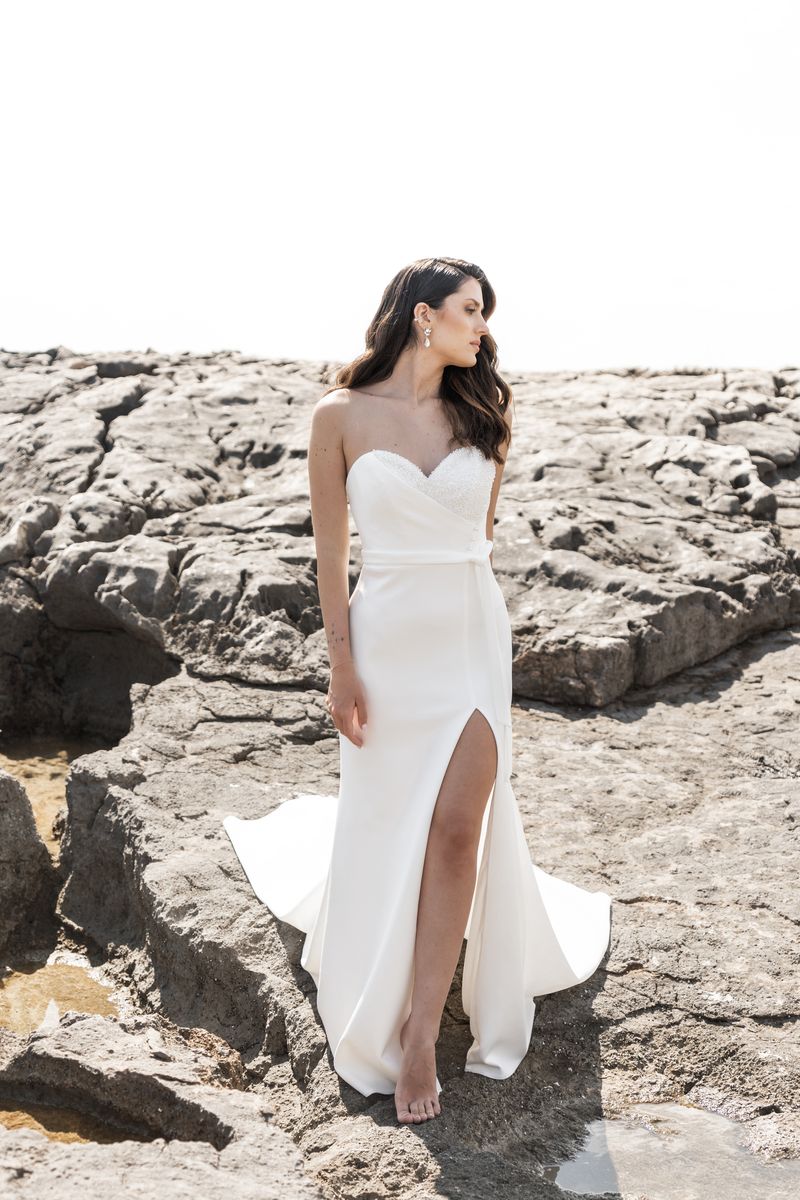 Manteau et robe de mariée originale