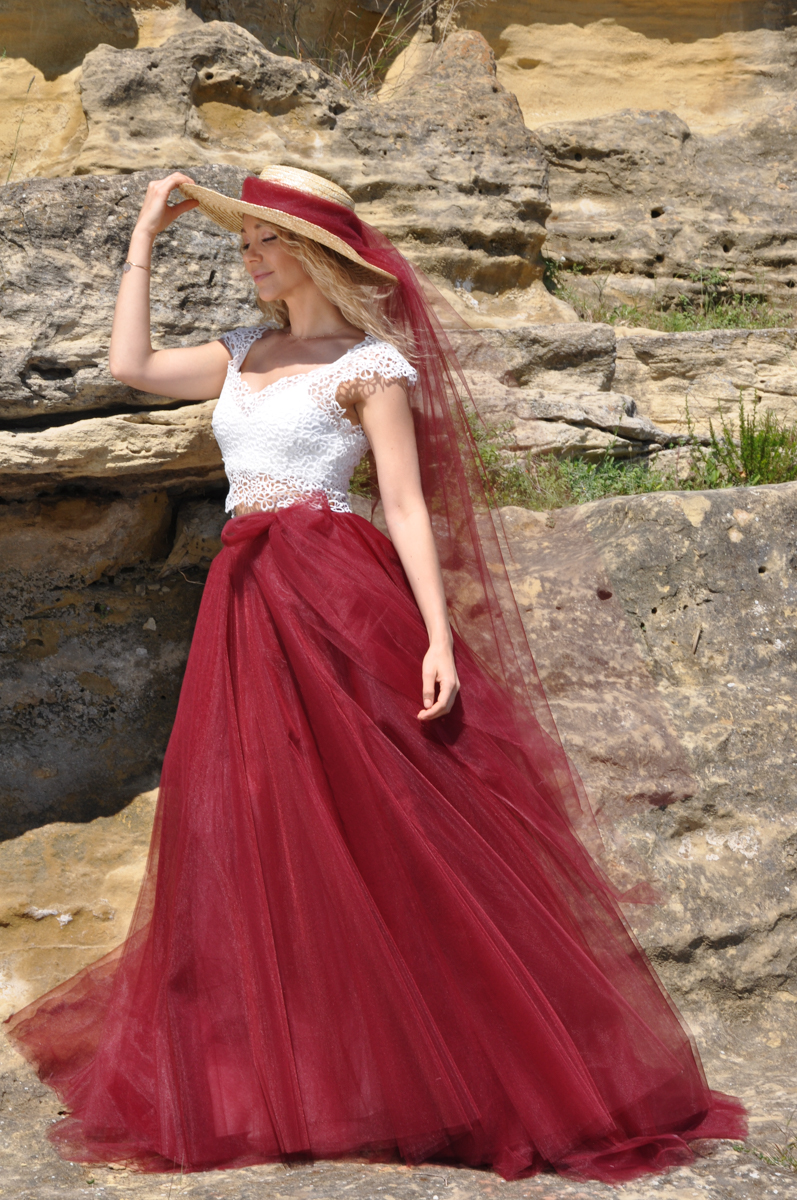 Robe de mariée bordeaux